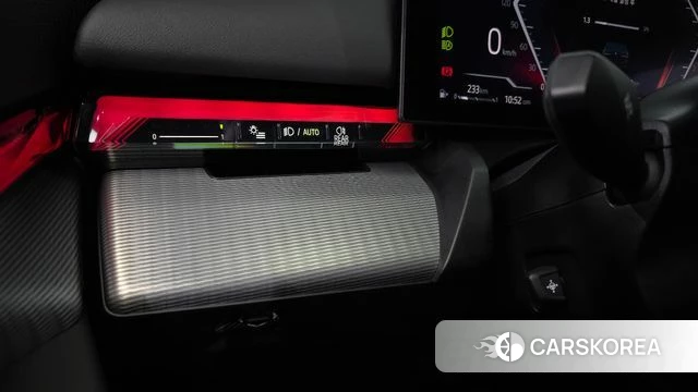 BMW 5 Series (G60) 2025 Серый из Кореи, фото 3