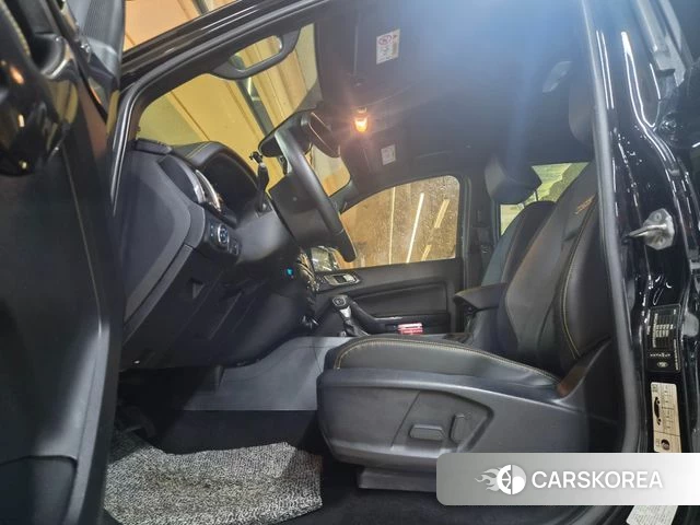 Ford Ranger 3rd Generation 2021 Черный из Кореи, фото 3