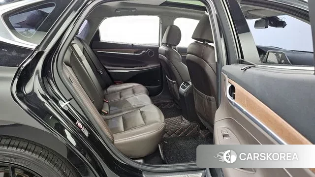 Hyundai Grandeur IG Hybrid 2018 Черный из Кореи, фото 3