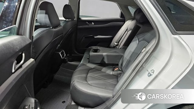 Kia The New K5 3rd generation 2024 Серебристо-серый из Кореи, фото 3