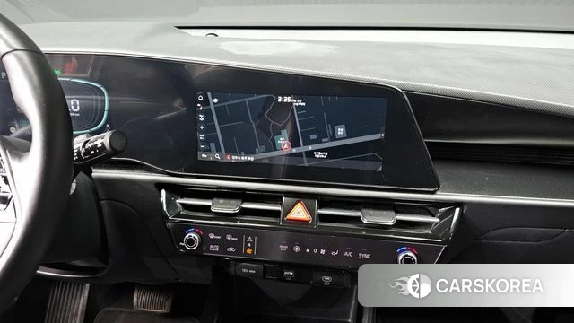 Kia Di Ol Nu Niro 2022 Белый из Кореи, фото 3