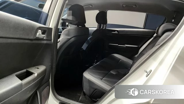Kia Sportage 4th Generation 2018 Белый из Кореи, фото 3