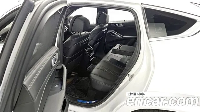 BMW X6 (G06) 2023 Белый из Кореи, фото 3