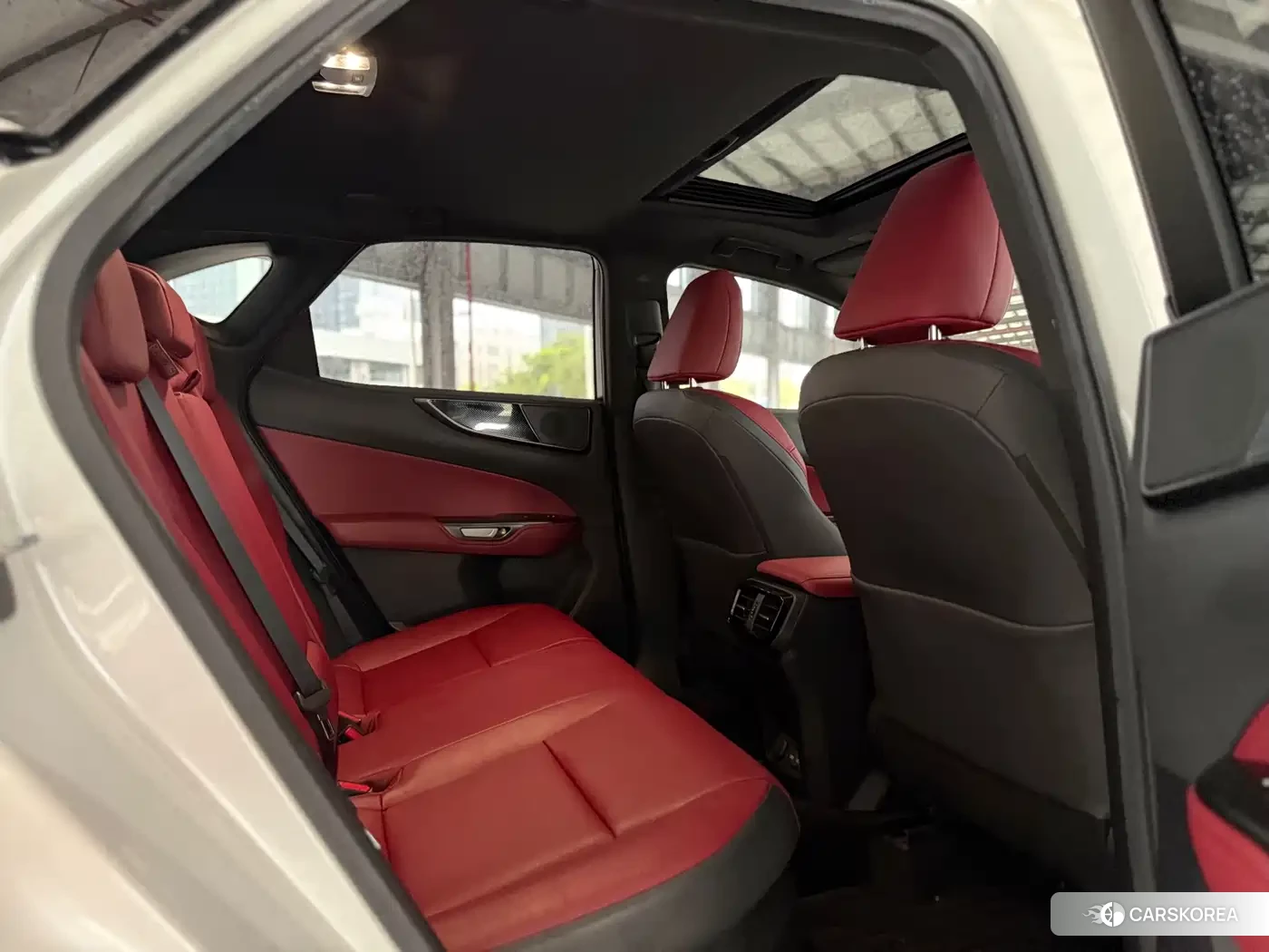 Lexus NX 2021 Белый из Китая, фото 3