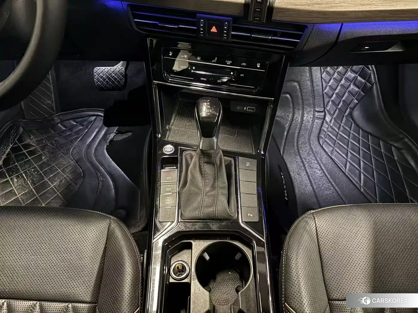 Volkswagen Passat 2021 Черный из Китая, фото 3
