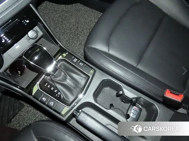 Ssangyong Beautiful Korando 2022 Белый из Кореи, фото 3