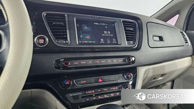 Kia The New Carnival 2019 Черный из Кореи, фото 3