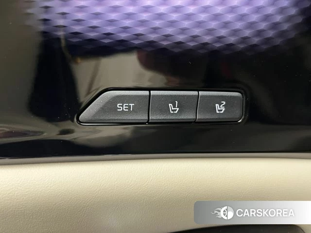 Kia Carnival 4th generation 2022 Черный из Кореи, фото 3