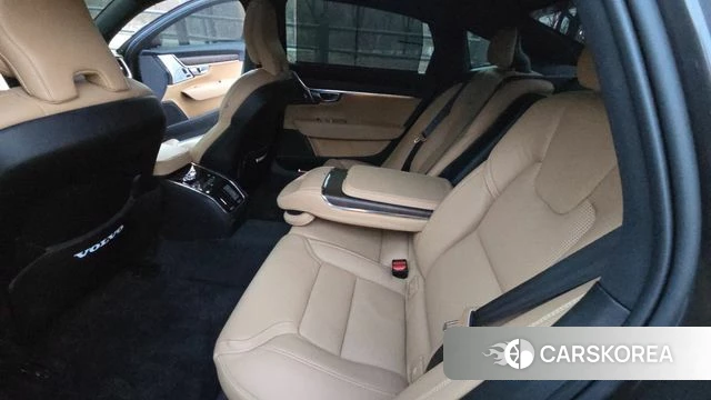 Volvo S90 2023 Серый из Кореи, фото 3