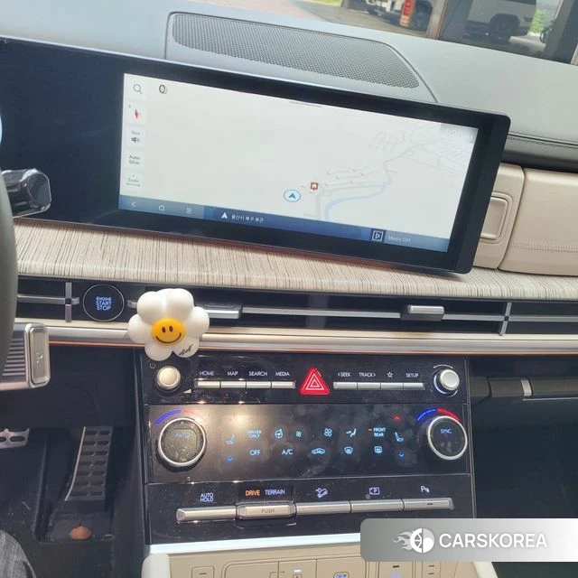 Hyundai Santa Fe (MX5) 2023 Белый из Кореи, фото 3