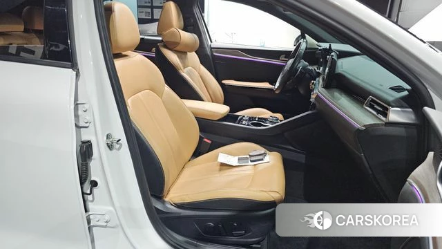 Kia K5 3rd generation 2022 Белый из Кореи, фото 3