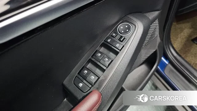 Kia Seltos 2020 Синий из Кореи, фото 3