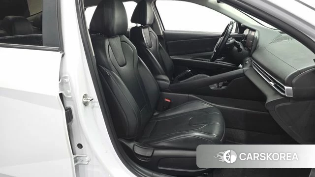 Hyundai Avante (CN7) 2021 Белый из Кореи, фото 3