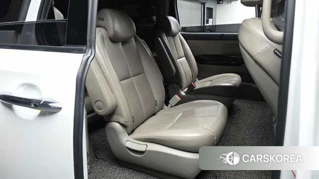 Kia The New Carnival 2019 Белый из Кореи, фото 3
