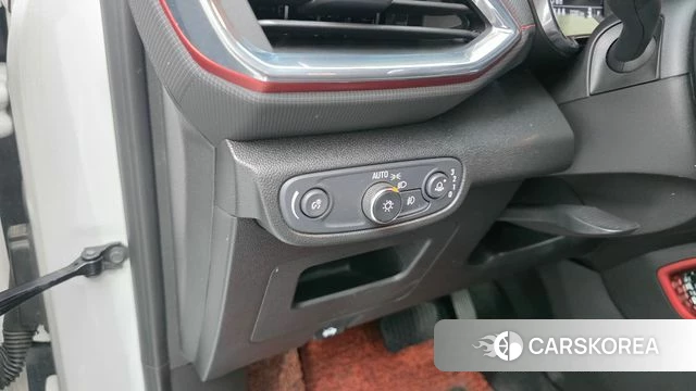 Chevrolet (GM Daewoo) Trailblazer 2020 Белый из Кореи, фото 3