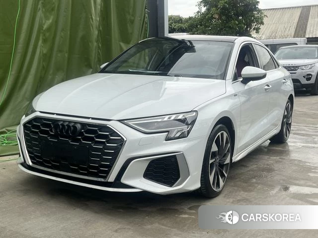 Audi A3 2023 Белый из Китая, фото 3