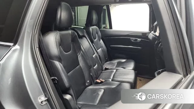 Volvo XC90 second Generation 2018 Серебристо-серый из Кореи, фото 3