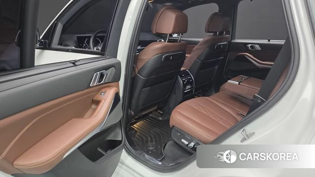 BMW X5 (G05) 2023 Белый из Кореи, фото 3