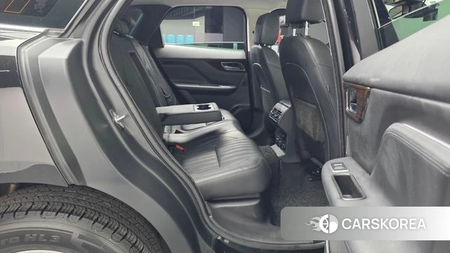 Jaguar F-PACE 2018 Черный из Кореи, фото 3