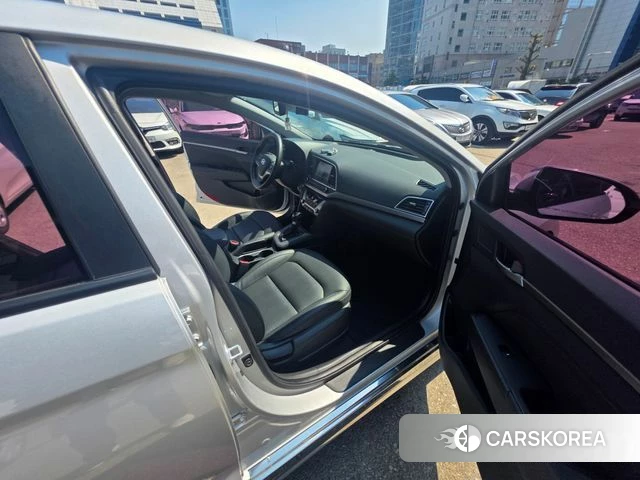 Hyundai Avante AD 2018 Серебряный из Кореи, фото 3