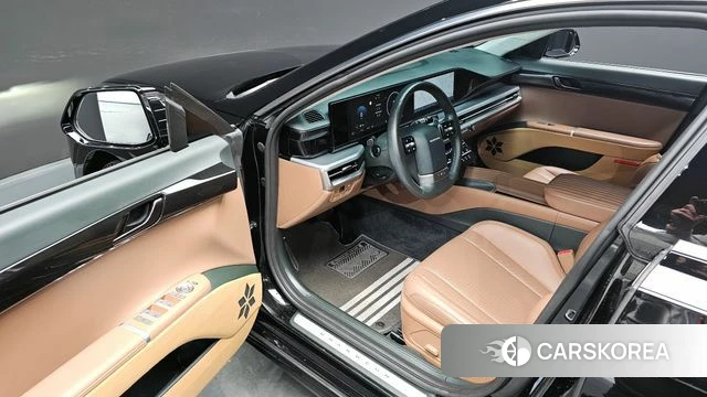 Hyundai Grandeur Hybrid (GN7) 2023 Черный из Кореи, фото 3