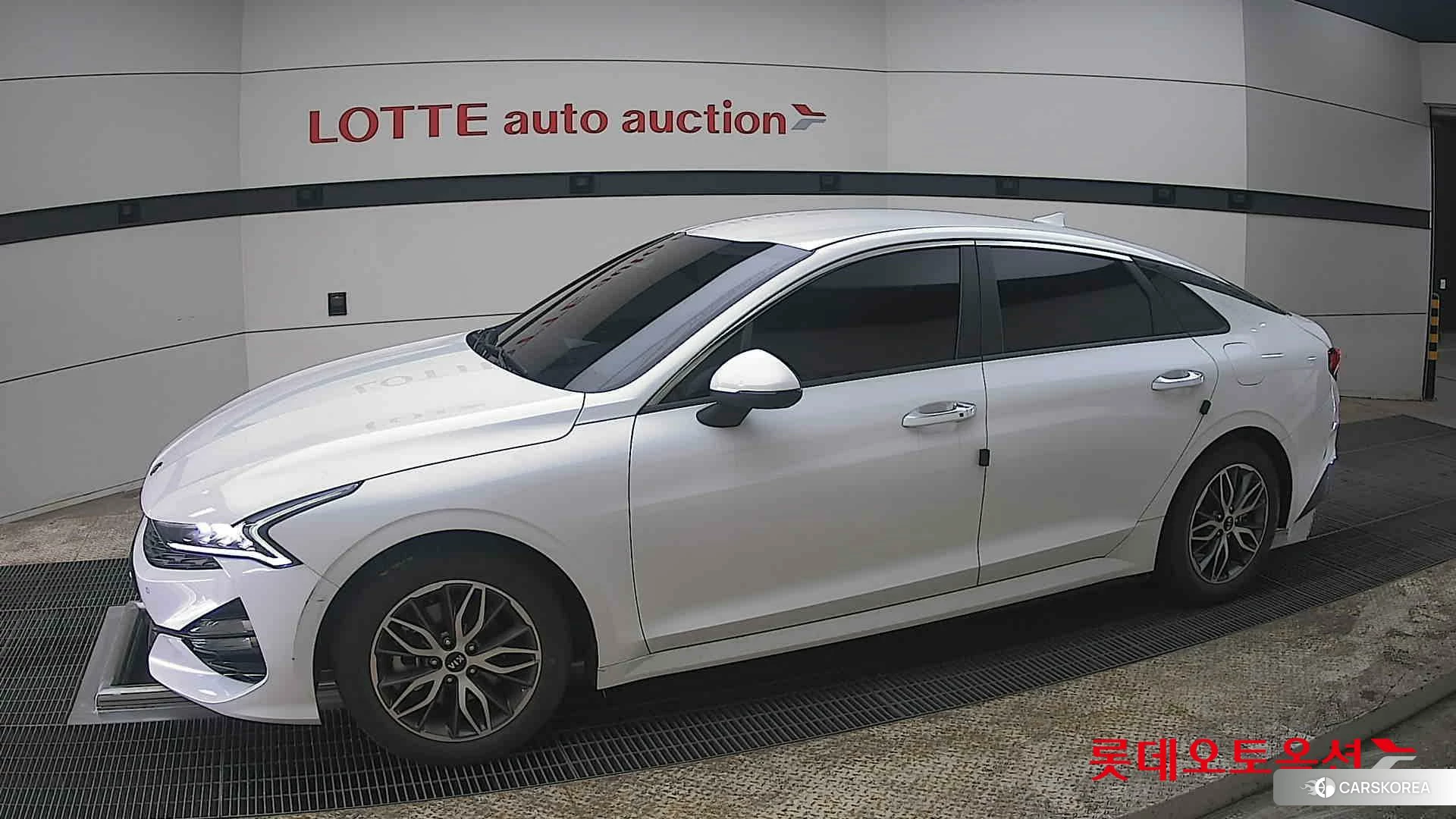 Kia K5 2020 Snow White Pearl (optional) из Кореи, фото 3