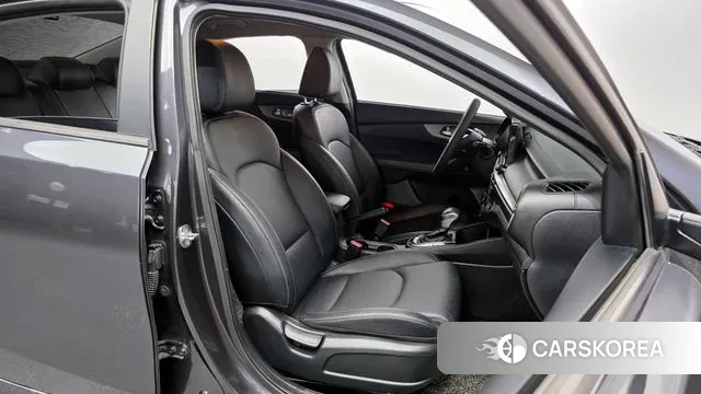 Kia Come New K3 2019 Серый из Кореи, фото 3