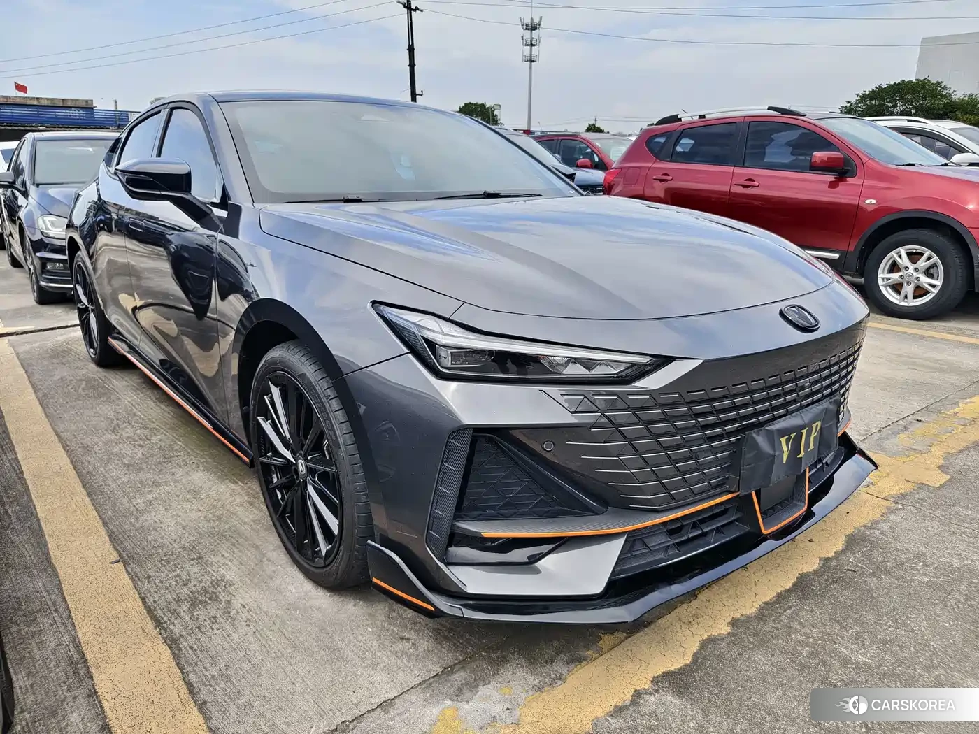 Chang'an UNI-V 2023 Silver/gray из Китая, фото 6