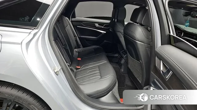 Audi A6 (C8) 2025 Серебряный из Кореи, фото 3