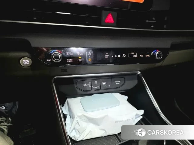 Kia The New Carnival 4th Generation 2024 Черный из Кореи, фото 3