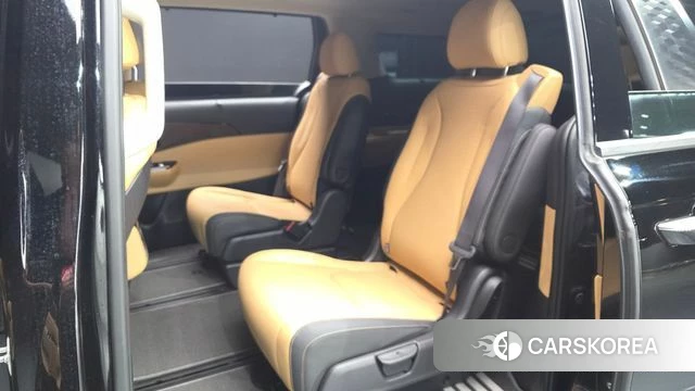 Kia Carnival 4th generation 2023 Черный из Кореи, фото 3