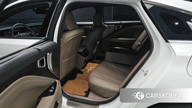 Kia K8 2023 Белый из Кореи, фото 3