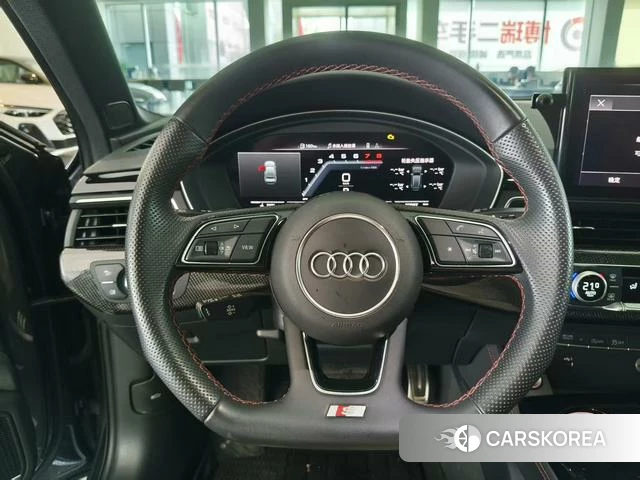 Audi S4 2023 Темно-серый из Китая, фото 3