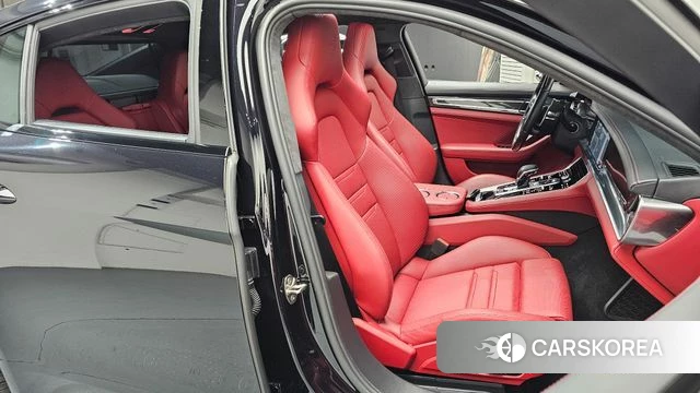 Porsche Panamera (971) 2020 Черный из Кореи, фото 3