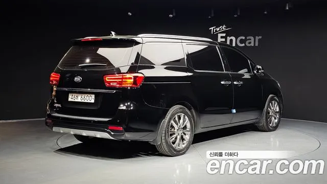 Kia The New Carnival 2019 Черный из Кореи, фото 3