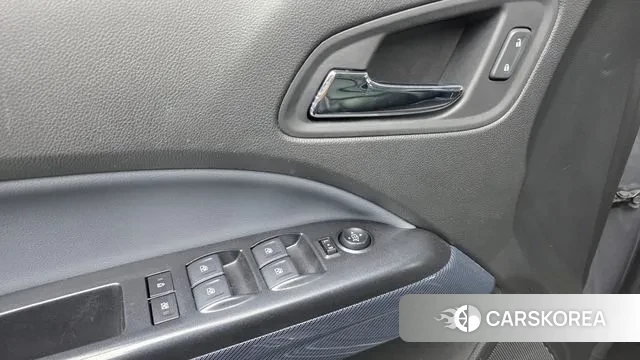 Chevrolet (GM Daewoo) Real New Colorado 2020 Серый из Кореи, фото 3