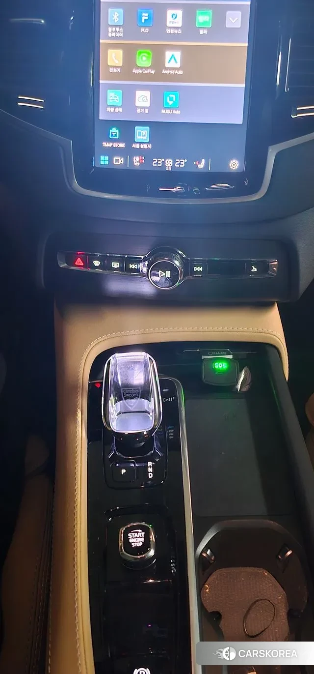 Volvo XC90 second Generation 2023 Белый из Кореи, фото 3