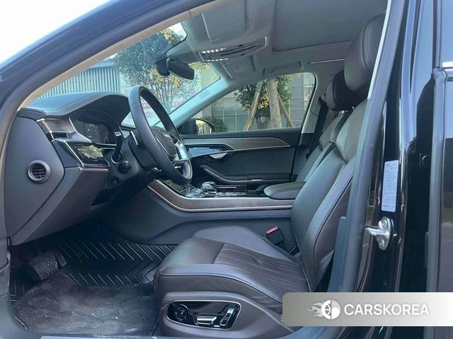 Audi A8 2019 Черный из Китая, фото 3