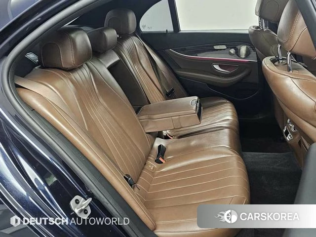 Mercedes-Benz E-Class W213 2023 Синий из Кореи, фото 3