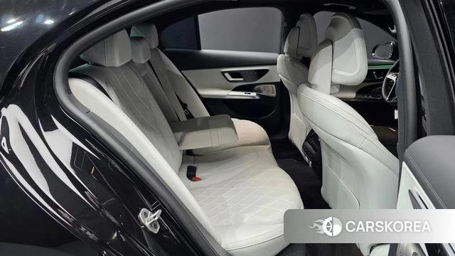 Mercedes-Benz E-Class W214 2025 Черный из Кореи, фото 3