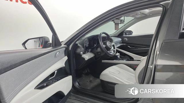 Hyundai Avante (CN7) 2023 Серый из Кореи, фото 3