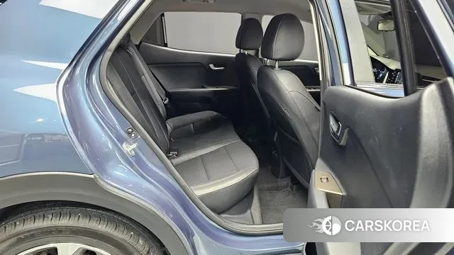 Kia Stonic 2018 Синий из Кореи, фото 3