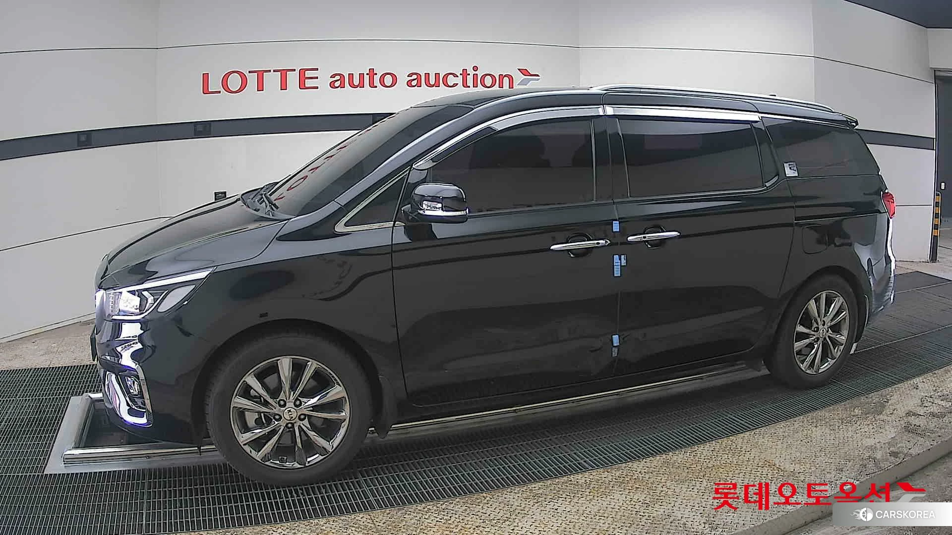 Kia Carnival 2020 Aurora Black Pearl из Кореи, фото 3