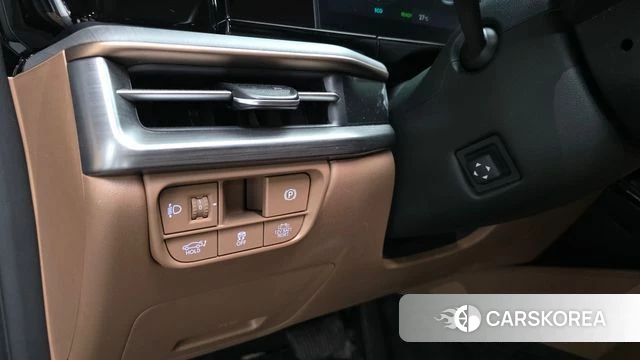 Hyundai Grandeur Hybrid (GN7) 2023 Черный из Кореи, фото 3