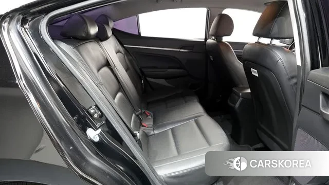 Hyundai Avante AD 2018 Черный из Кореи, фото 3