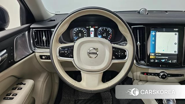 Volvo V60 Cross-Country 2nd Generation 2021 Синий из Кореи, фото 3