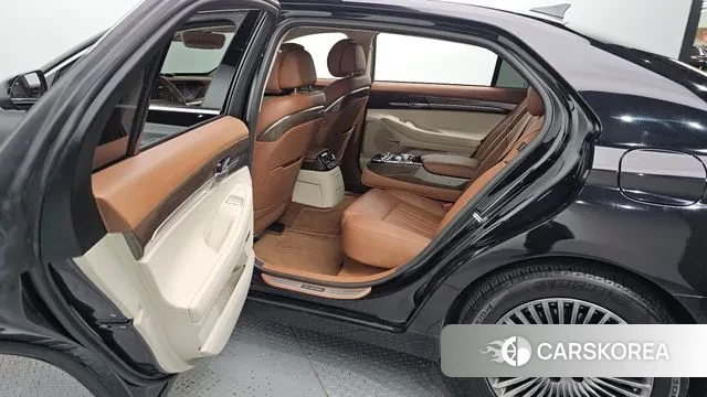 Genesis G90 2021 Черный из Кореи, фото 3