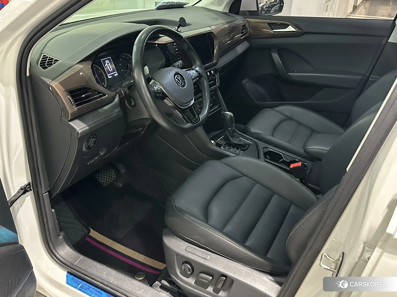 Volkswagen Tharu 2020 Белый из Китая, фото 3