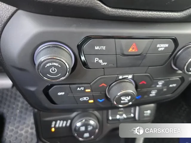 Jeep Renegade id 3229758 из Кореи 3