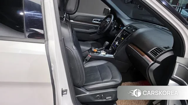 Ford Explorer 2018 Белый из Кореи, фото 3